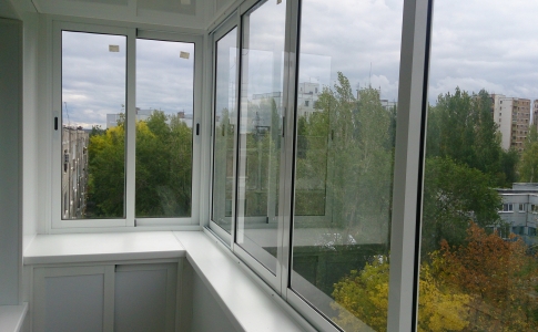 Цена раздвижных алюминиевых окон на балкон