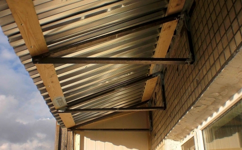 Крыша лоджии, балкона на металлических фермах Кривой Рог (цена)